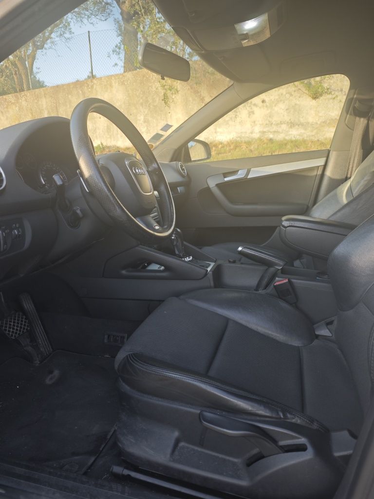 Audi A3 Sportback S Line - Matrícula Francesa