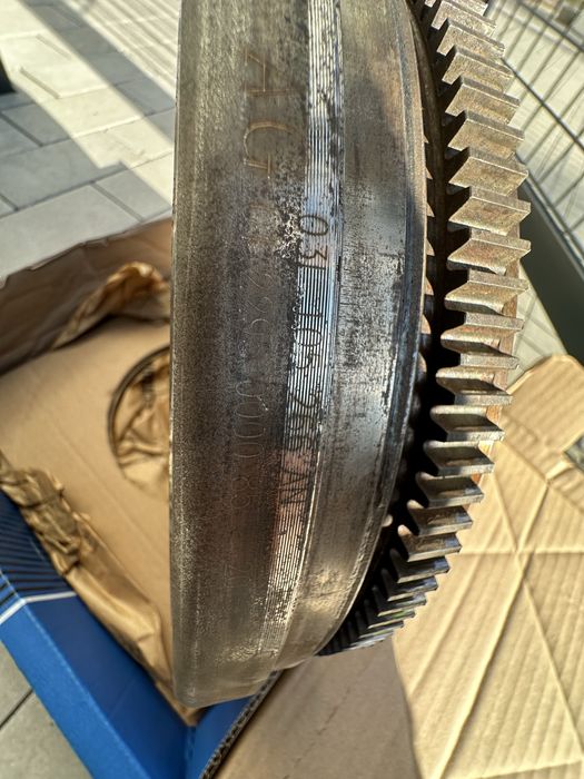 kolo dwumasowe vw t5 2,0 BiTDI multivan