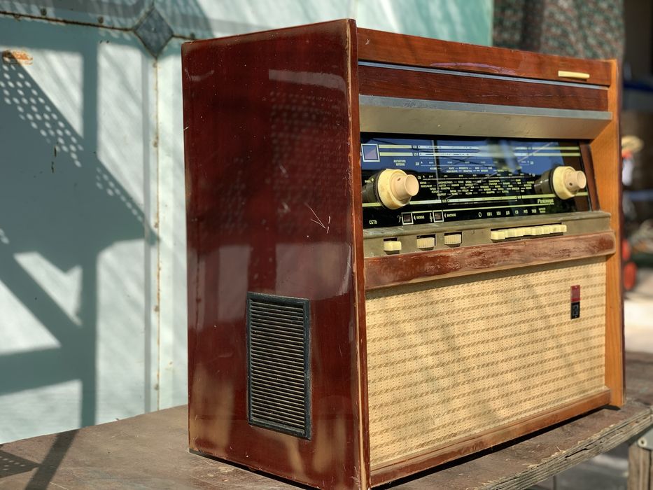 Лампова  радіола RIGONDA