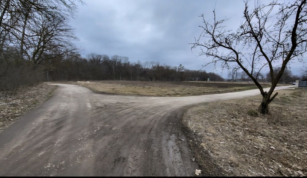Продається ділянка під житлову забудову