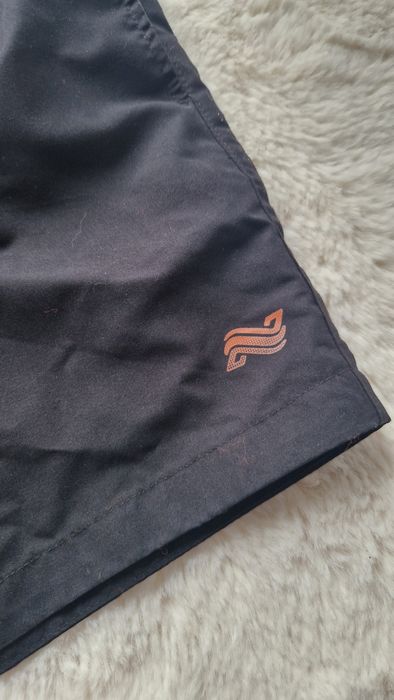 Dziecięce spodenki kąpielowe Next r. 146