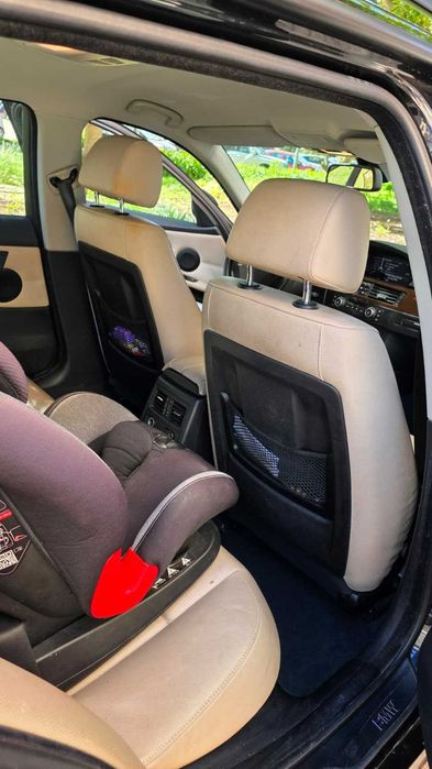 BMW 320I Touring 2009 Petrol