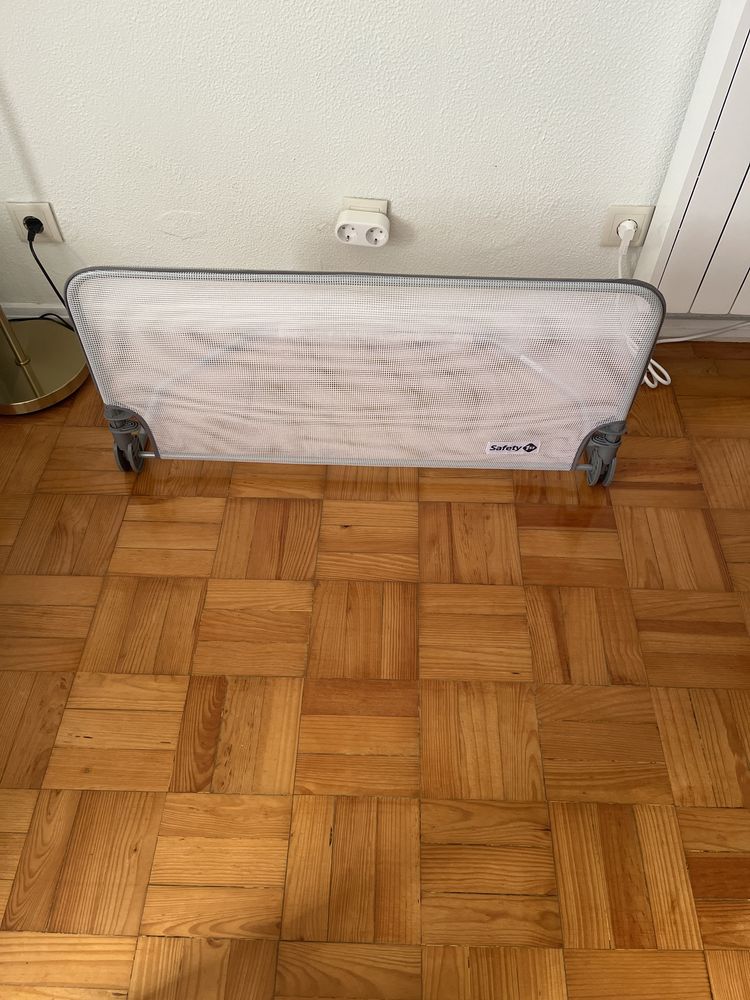 Barreira de segurança para bebés