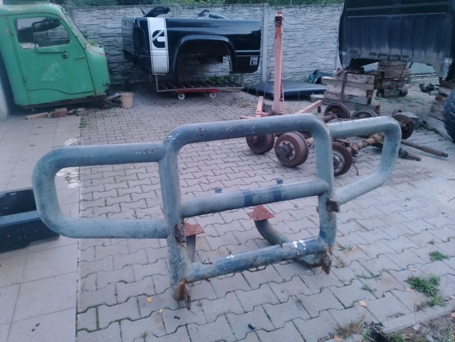 Orurowanie terenówka, ciężarówka. Off road. 4x4, zmota