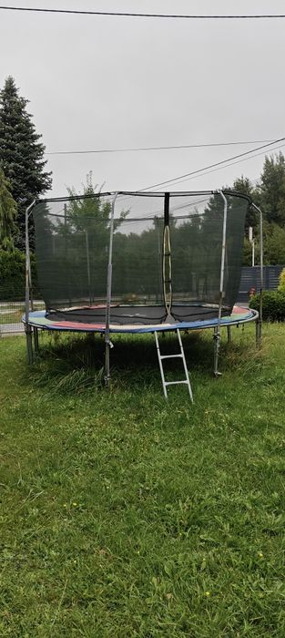Trampolina 12" czyli ok. 365 cm.