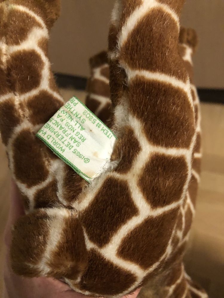Piękna oryginalna WWF zyrafa, realistyczna