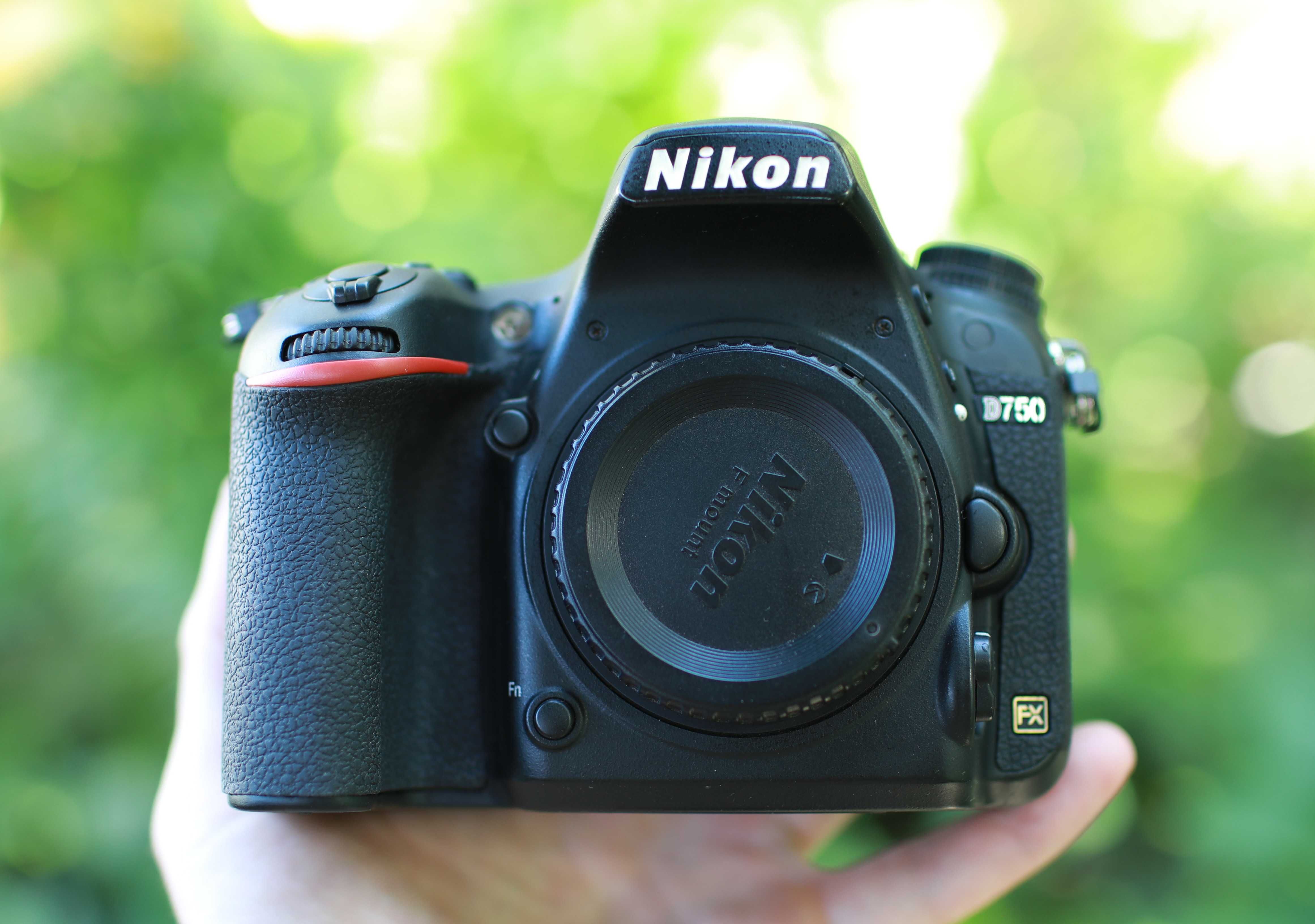 Nikon D750 WiFi  боді