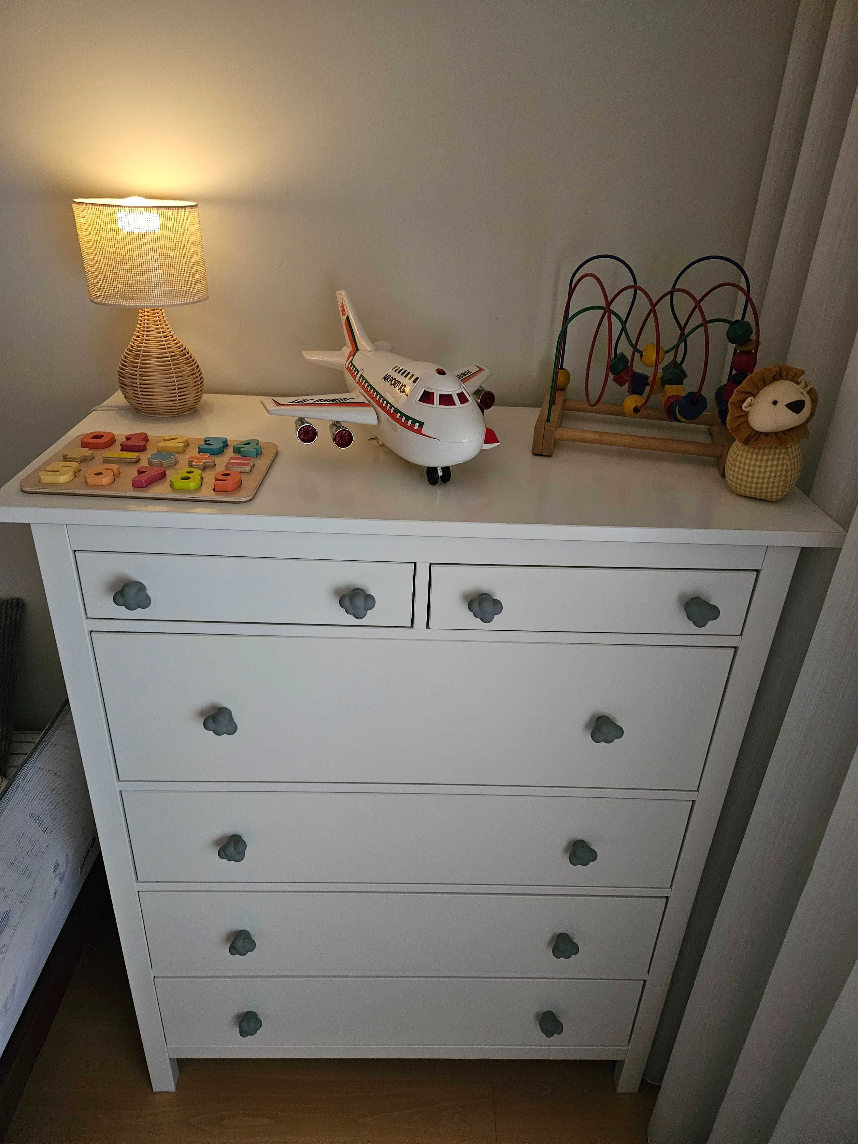 Cómoda Hemnes ikea