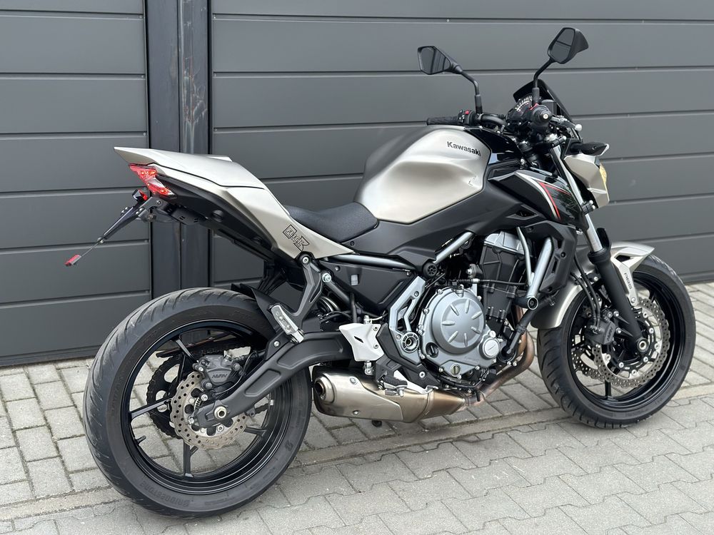 Kawasaki Z650 z 2017r Niemcy Performance bardzo ladny