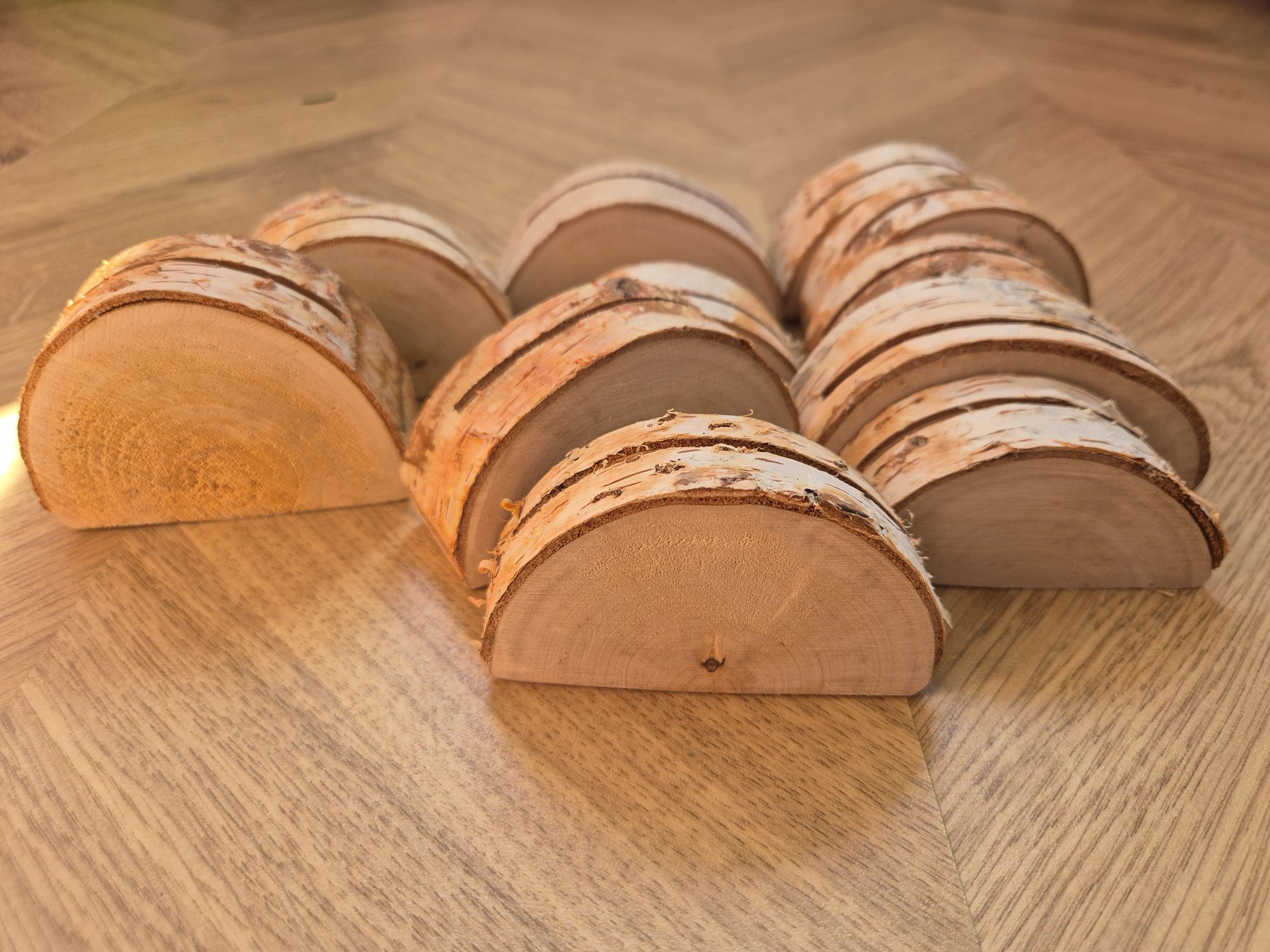 Stojaki na winietki ślubne hand made drewno brzoza