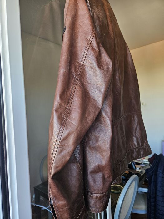 Casaco pele comprado na Suíça como novo