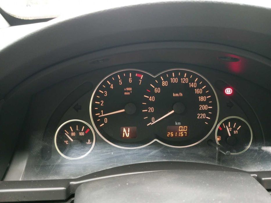 продам опель мерива а