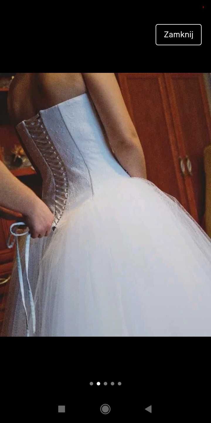 Suknia ślubna księżniczka