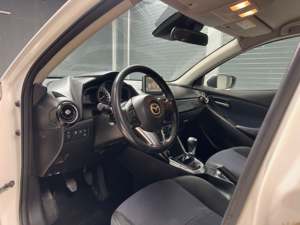 Mazda 2 Diesel 2015 Impecável