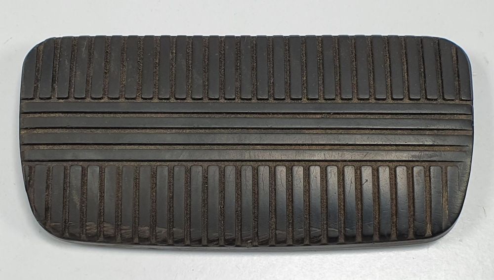 GUMA NAKŁADKA NA PEDAŁ HAMULCA NISSAN MICRA K11