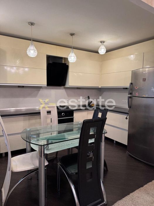 Оренда 3к квартири у спокійному районі з ремонтом