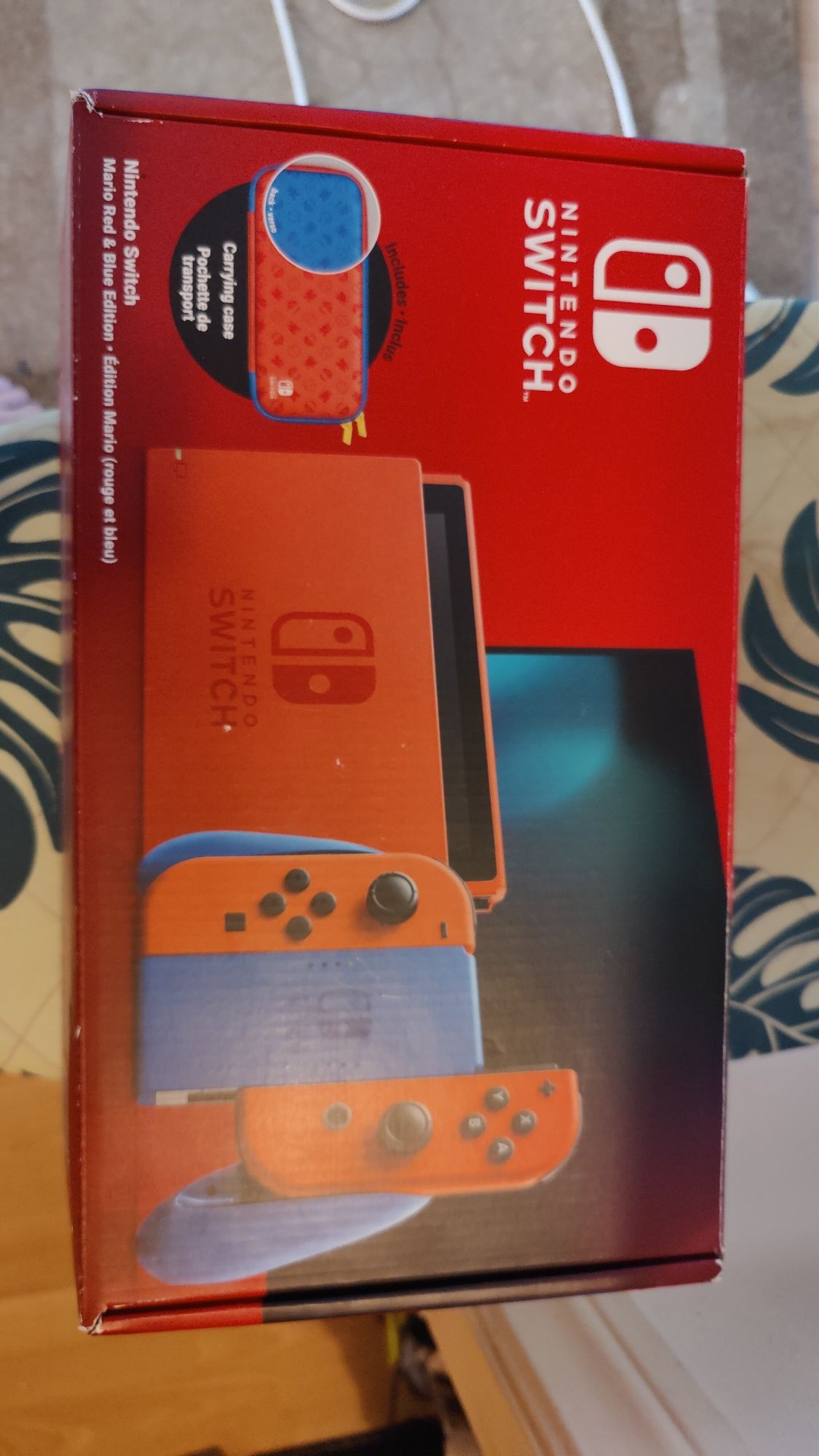 Nintendo switch коллекционная версия. Плюс игра Zelda.
