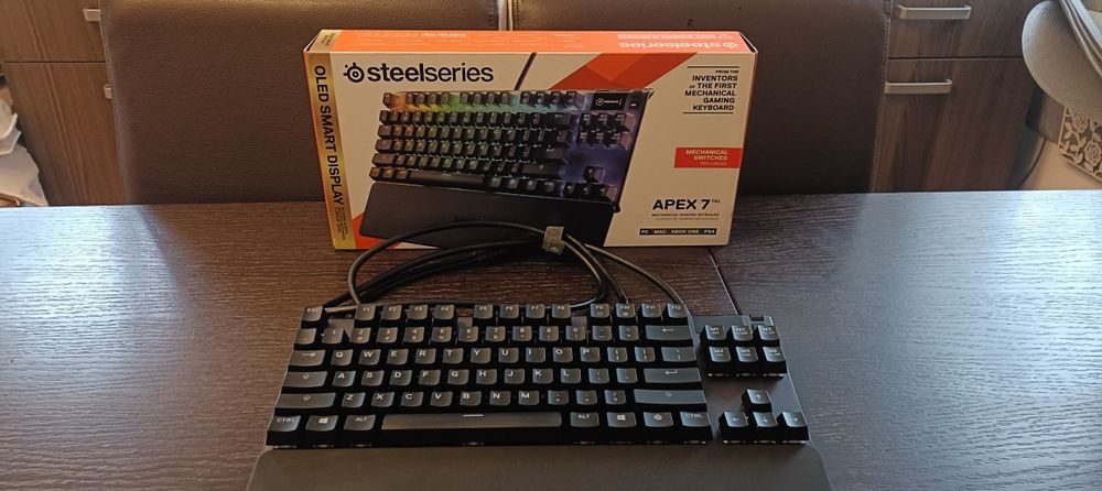 Klawiatura SteelSeries Apex 7 TKL czerwone przełączniki