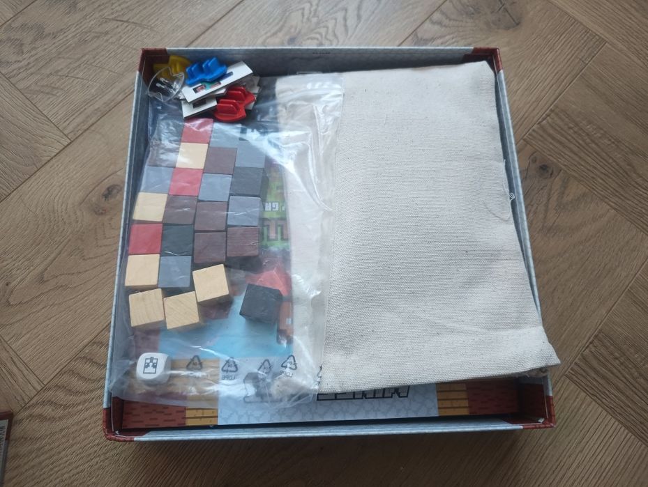 Minecraft Heroes of village gra planszowa