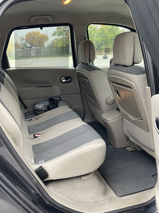 Renault Scenic 2005 г. Газ/бензин