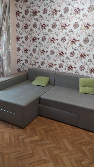 Сдаю 3 к/кв пр.Мира(пл.Победы) 4/5,студия,ремонт, мебель,техника 9000