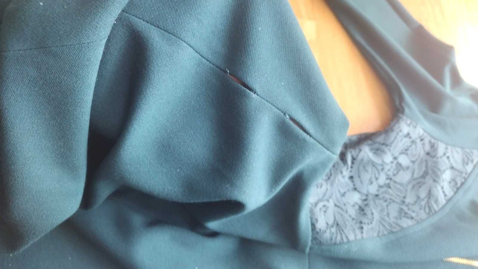BERSHKA zielona sukienka na długi rękaw rozmiar L z metką nieużywana