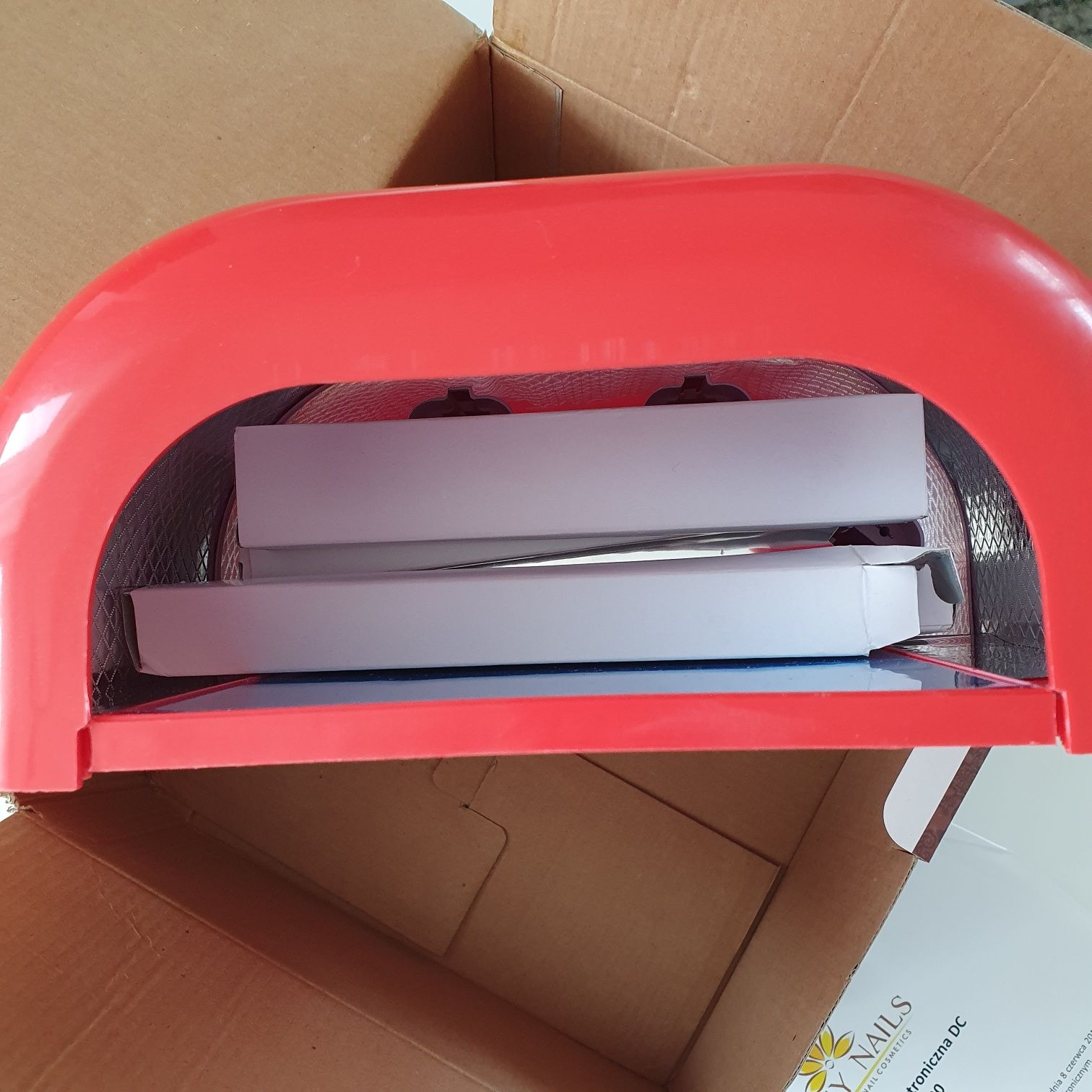 Lampa do paznokci 36W nowa + 4 żarówki