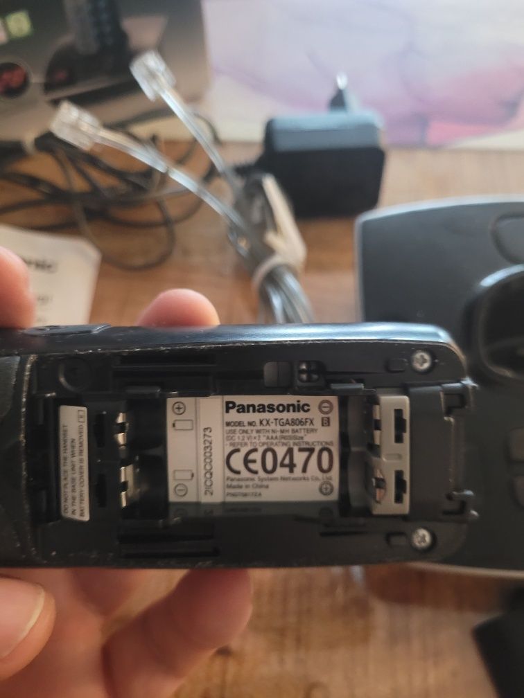 Telefon z sekretarka Panasonic KX-TG8061