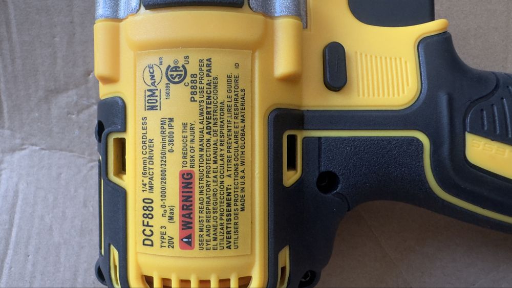 Zakretarka klucz udarowy na baterie Dewalt
