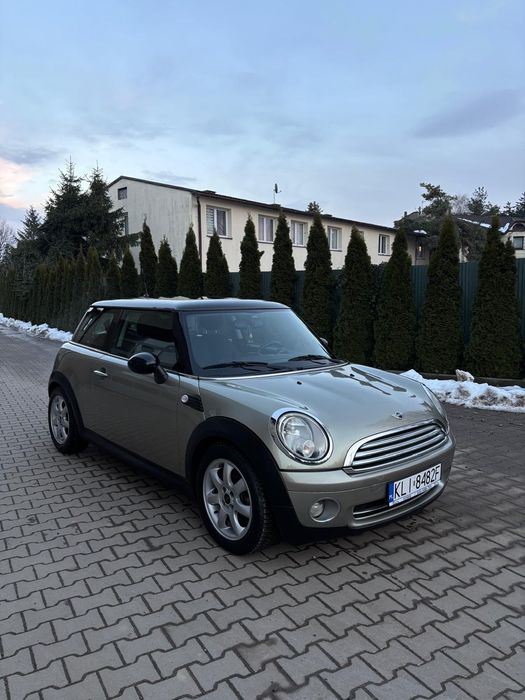 Mini cooper 1,6 benzyna