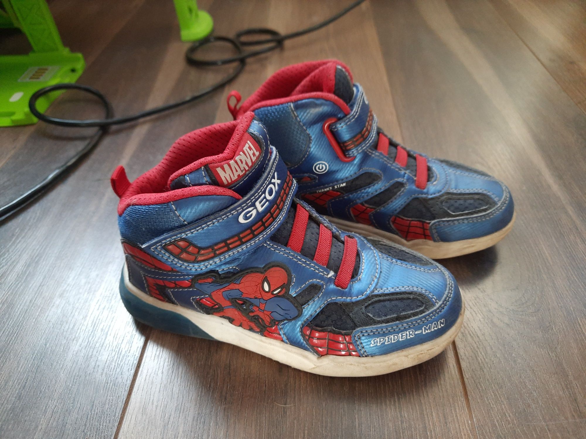 Buty chłopięce geox Spider-Man