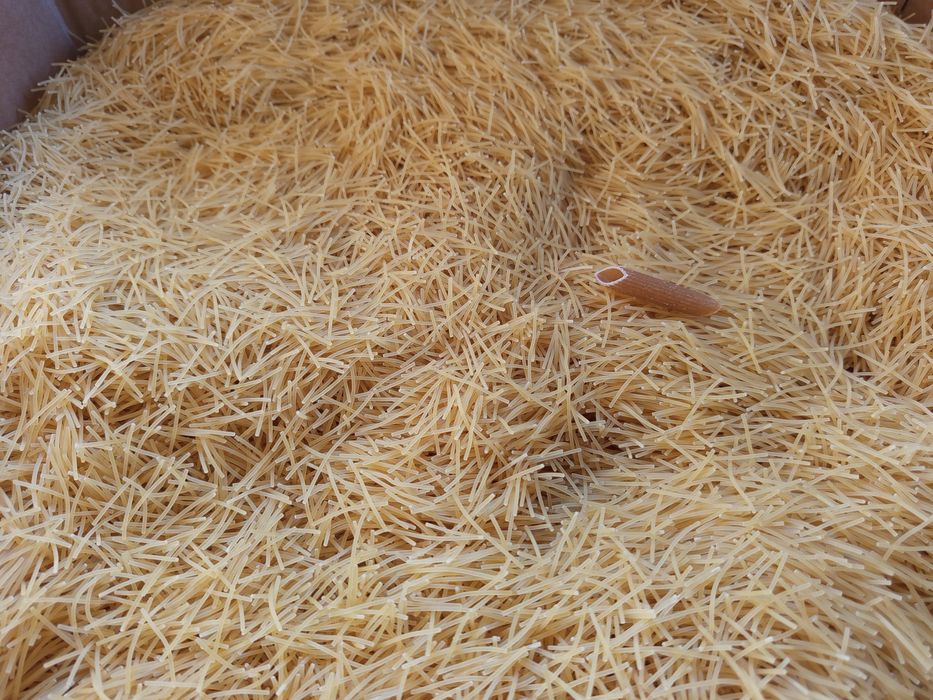 Makaron paszowy 20 kg dla zwierząt piesków kur