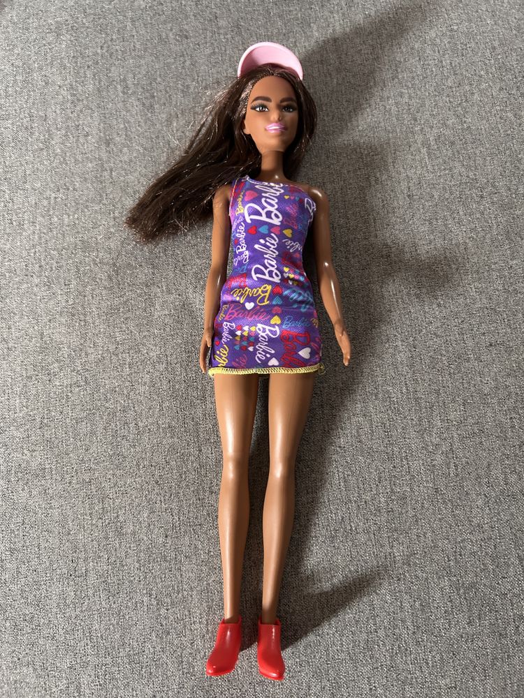 Dwie lalki Barbie