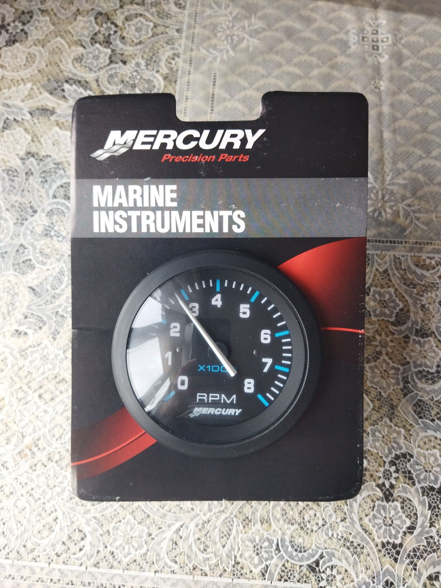 Тахометр Mercury 8000 rpm