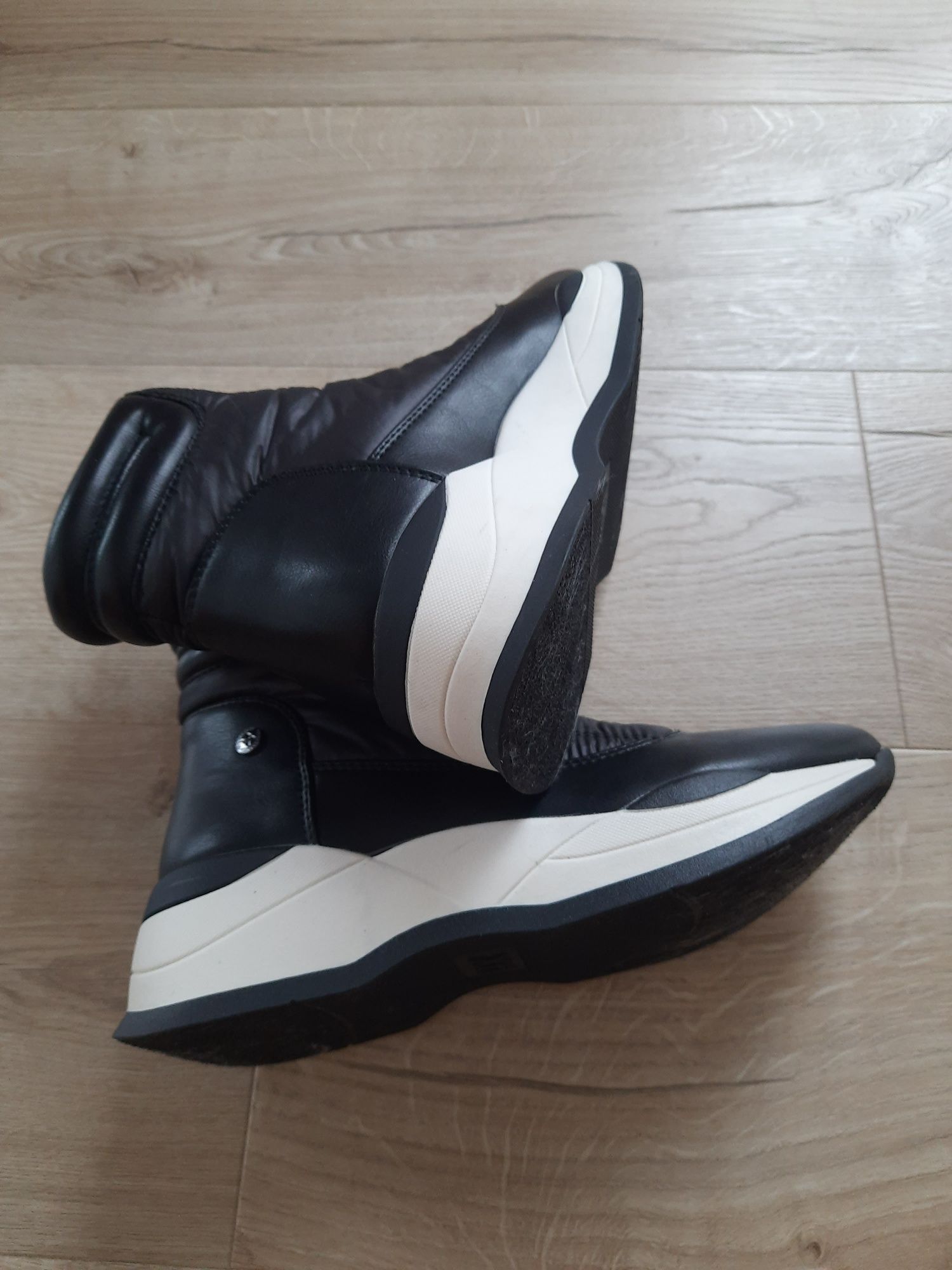 Buty, botki damskie XTI