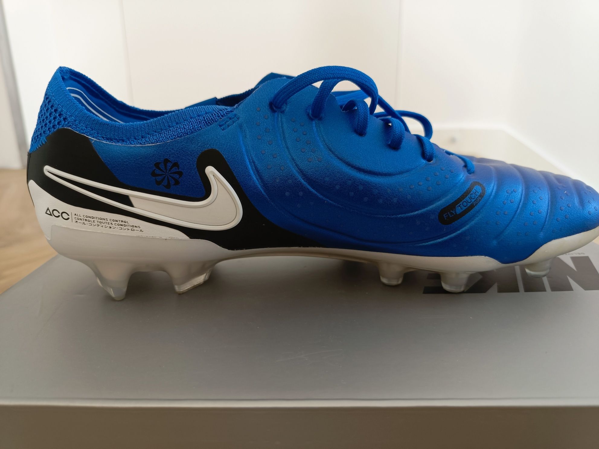 Korki buty piłkarskie Nike Tiempo Legend 10 Elite FG 44 Lanki