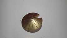 Pisa papeis em Bronze