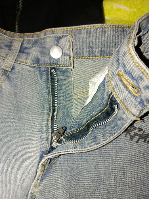 Джинси з Хелоу Кітті та стразами для підлітків