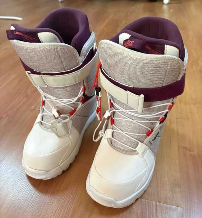 Bota de Snowboard Feminina - 39