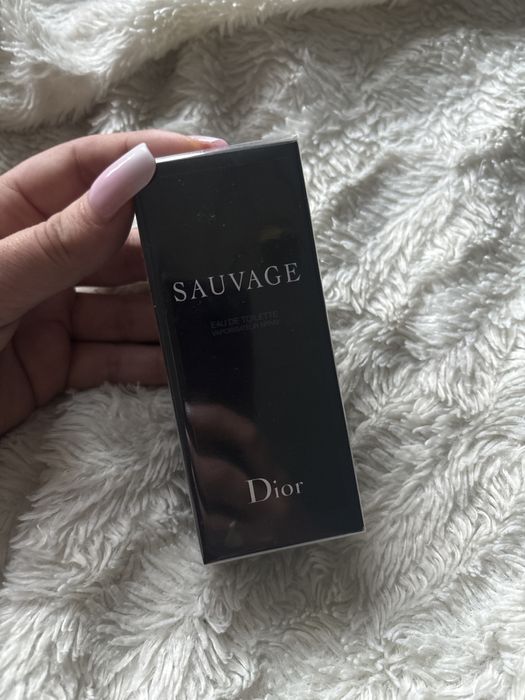 Dior savage douglas