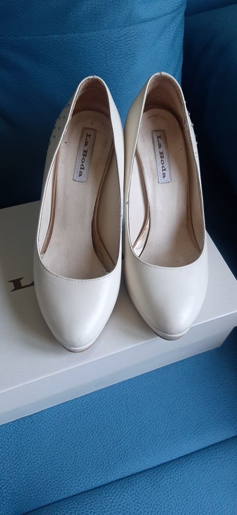 Buty ślubne ivory