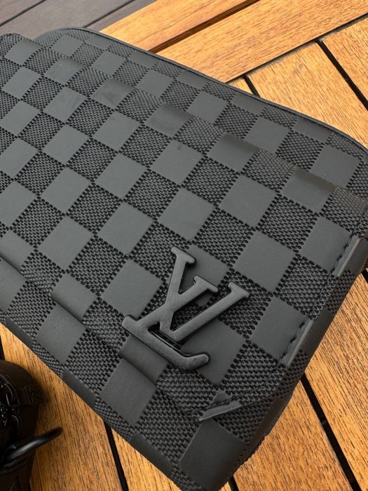 Сумка Louis Vuitton мужская кожная сумка через плечо LV / Луи Витон Лв