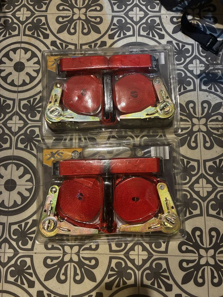 8 pasow transportowych