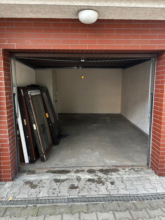 Wynajmę garaż – ul. Wałbrzyska 19, Wrocław (Klecina)