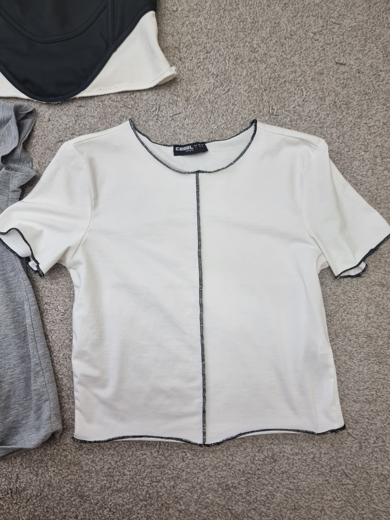 Стильные женские хлопковые футболки майки xs-s