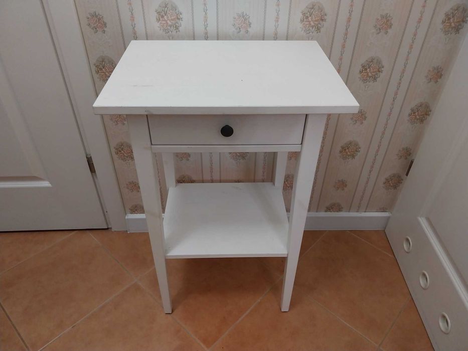 stolik nocny hemnes Ikea