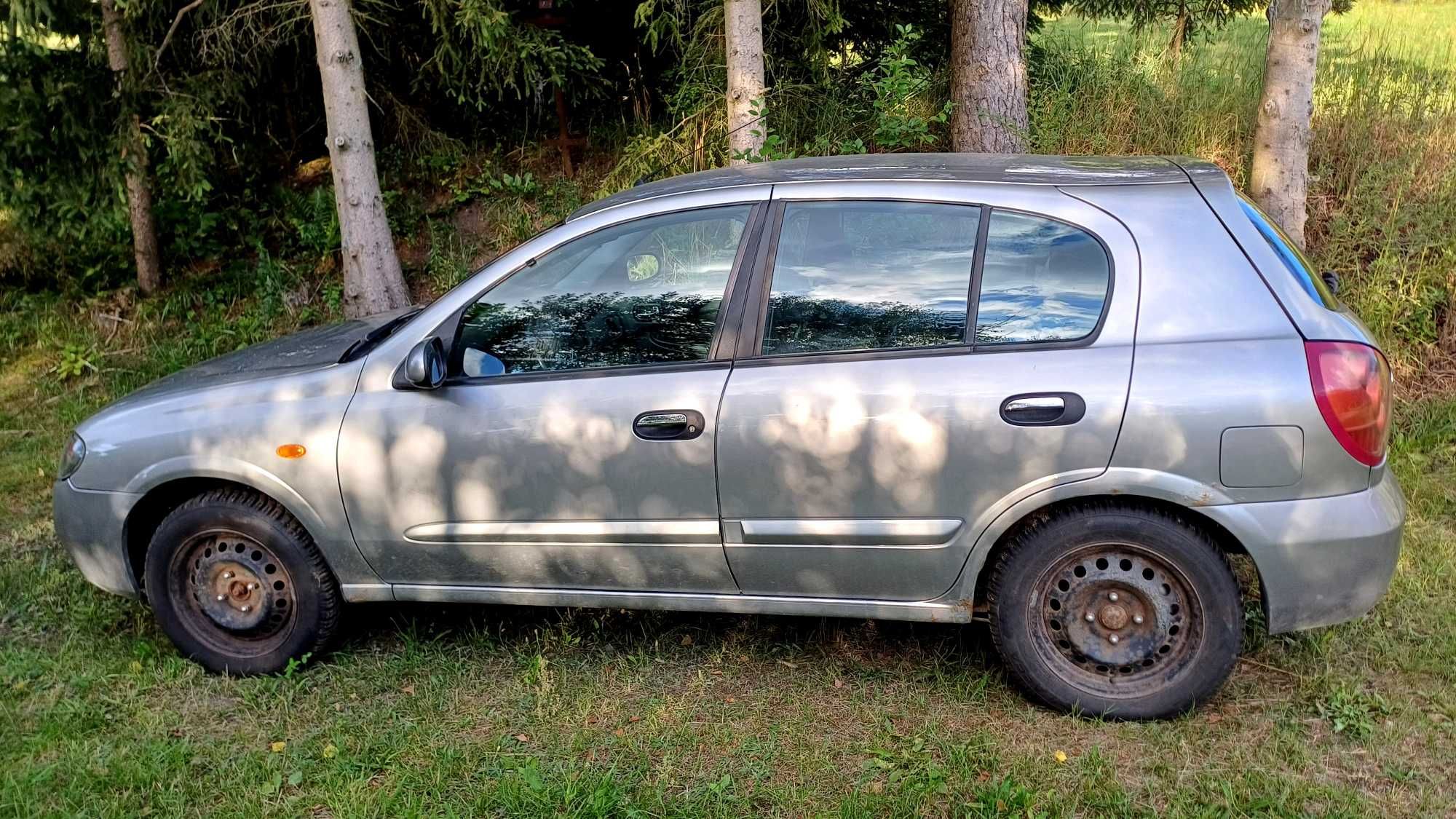 Nissan Almera 2005