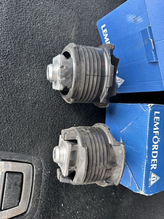 Сайлентблок балки задней mercedes w204  w212 31963