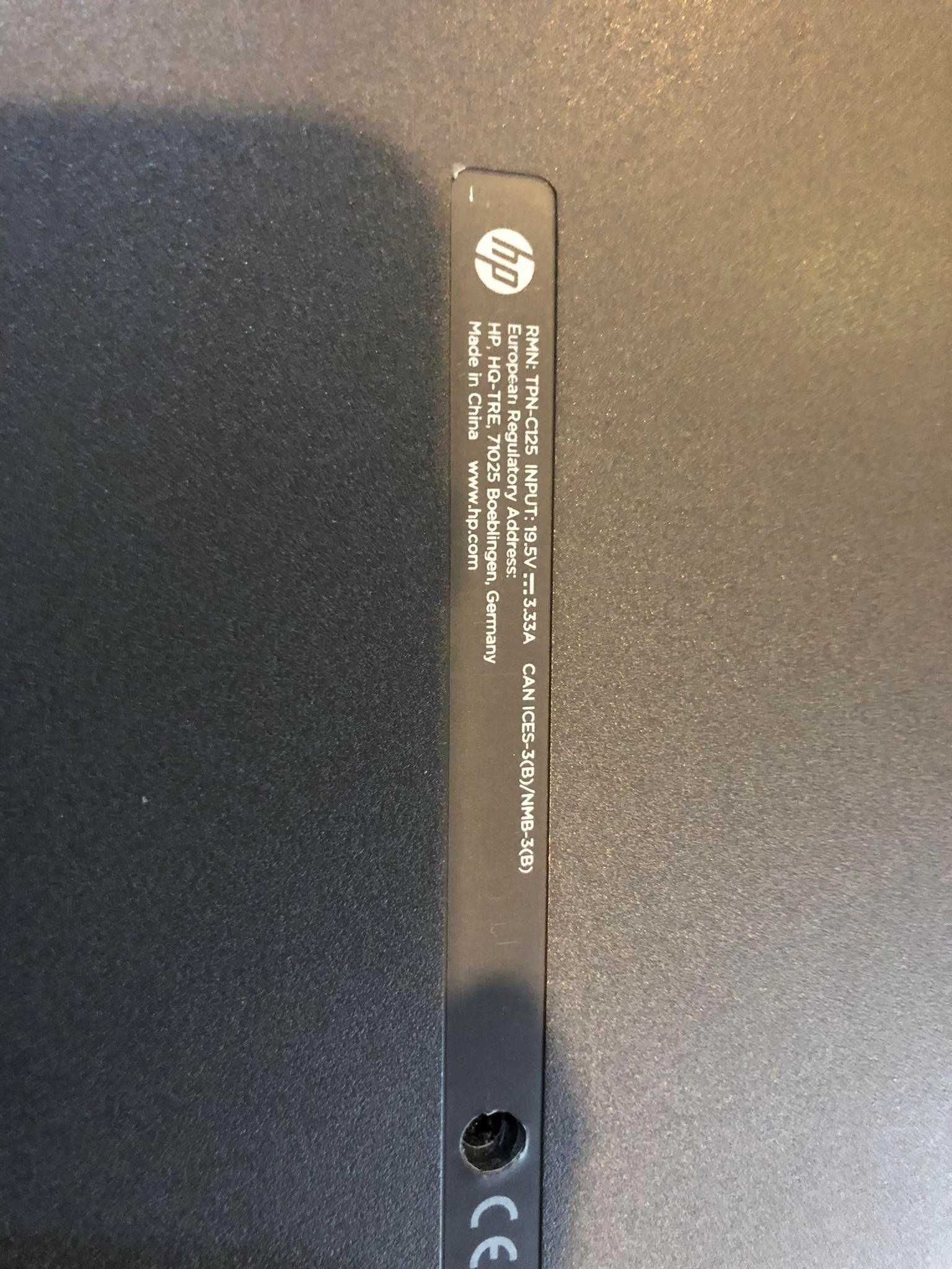 sprzedam laptopa HP uszkodzony