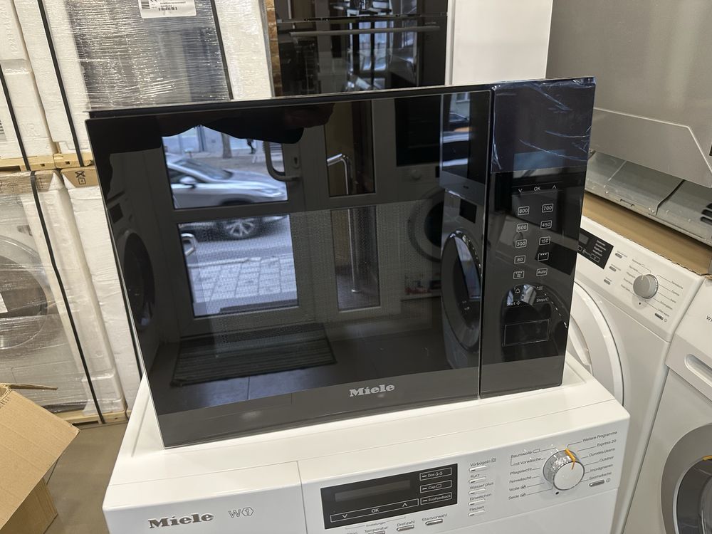 Мікрохвильова піч Miele M 2224 sc(Німеччина) НОВА. Таймер. Сенсор